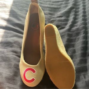 Cubs wedges nwt